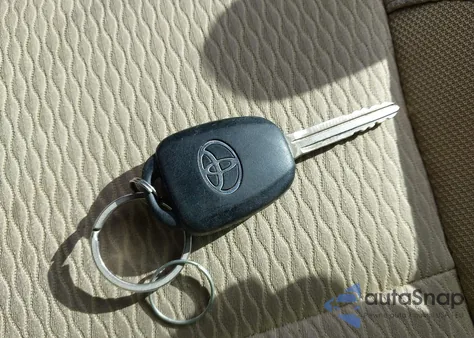 2019 Toyota Corolla Le z USA, uszkodzony, nr VIN 2T1BURHE0KC222824